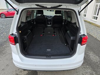 VW TOURAN HIGHLINE 2,0TDI 140kW DSG 2016 KŮŽE + LED ČR -DPH - 19