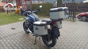 Moto Guzzi V85TT - 19