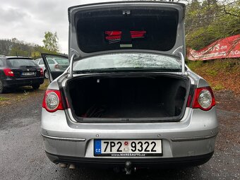 Volkswagen Passat 2,0 TDi 103kW, r.v. 2006 - 19