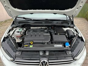 VW Golf Sportsvan 1,6 Tdi 81Kw CML 1.majitel Tažné Serviska - 19