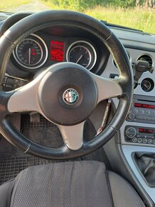 Alfa romeo 159 - 19