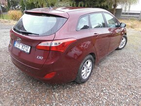 hyundai i30 combi lift mode-1.6benzin-DOHC-88kw-94000km - 19