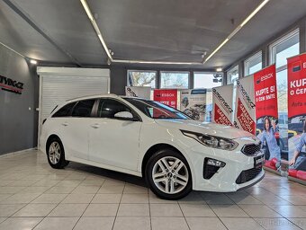 Kia Cee´d SW 1.6CRDi 100kW KAMERA, LANE, ČR - 19