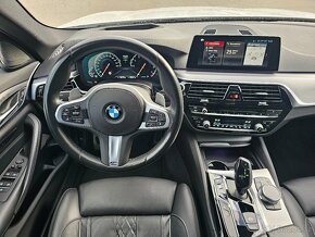 BMW Řada 5, 540i xDrive - 19