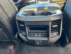 Dodge RAM Limited 2019, 5.7l, LPG, Extra stav - 19