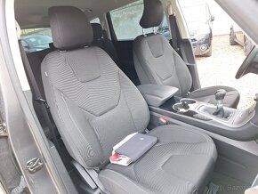 Ford S-Max 2.0 TDCi 110KW 5Míst , Tažné - 19