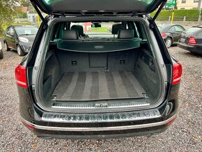 VW Touareg 4.2TDI 250kW 4x4 Rline,Pano,DPH - 19