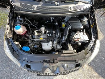 Škoda Roomster 1,2 TSi Scout Serviska, Tažné - 19