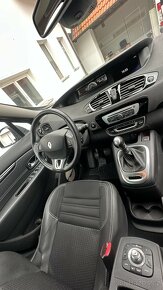 Renault Grand Scénic, 1.2 TCe 97kW 7-MÍST,BOSE?navy(ZAVADA) - 19