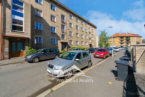 Prodej byty 2+1 na bydlení nebo investici , 53 m2 - Klatovy  - 19