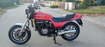 Honda vf 750s Sabre Youngtimer - 19