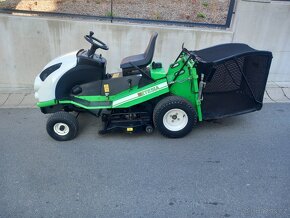 Prodám zahradní traktor Etesia 100 Evolution 18hp Hydro - 19