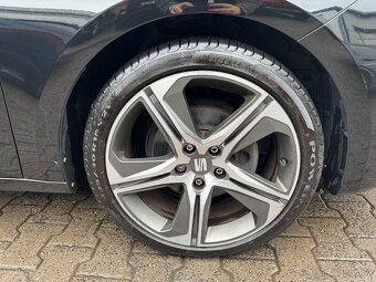 Seat Leon FR-Line 2.0 TDI 110kW DSG Tažné Panorama ACC Navi - 19