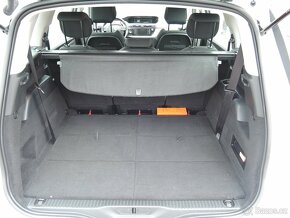 Citroën Grand C4 Picasso 1.6 HDi Aut. 7.míst Servis 2015 - 19