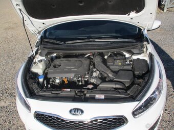 KIA CEED 1,4CRDi 66kW Comfort CZ auto 11/2018 DPH - 19