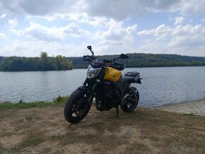 Yamaha FZ1 - 19