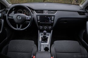 Škoda Octavia Combi 1.6 TDI Elegance - 19