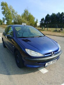 Peugeot 206 1.1i 44kW najeto pouze 62tis.km nové v ČR - 19