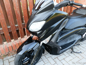 Yamaha X-Max 250 ABS - 19