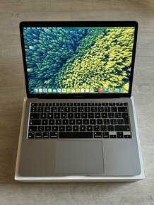 Macbook Air M1/ 8GB RAM/ 256GB SSD