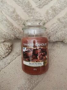 Yankee candle pecan pie bites