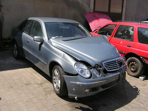 Mercedes E280CDi V6 4matic - W211 - náhradní díly použité - 1