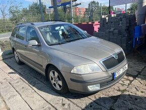 ŠKODA OCTAVIA 2 před FL