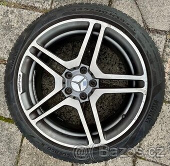 Kola AMG R18 s Pirelli Cinturato P7