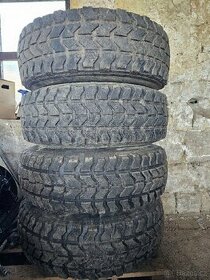 37x12.5 r16,5 humvee pneu sada nebo jednotlivě - 1