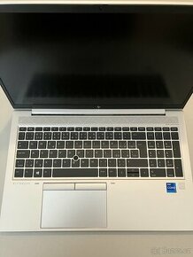 HP EliteBook 850 G8 i7