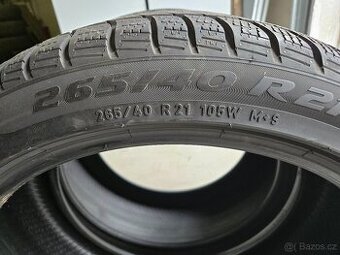 265/40R21 - 1