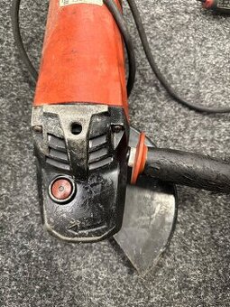 Úhlová bruska hilti ag230-24d