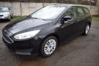 Ford Focus 1,0ECOBOOST TOP STAV