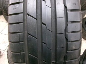 235/45 R19 HANKOOK (2x7 a 2x6mm) č.13856