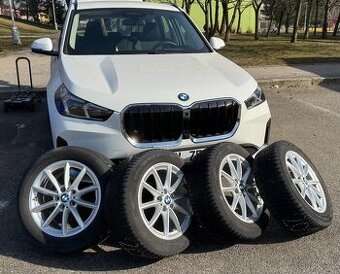 Sada 4 ks originál kol BMW X1 17" V-spoke 560 + zimní pneu  - 1