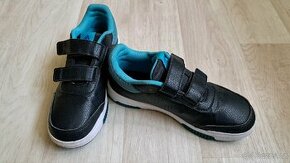 Dětské boty Adidas velikost 37,5