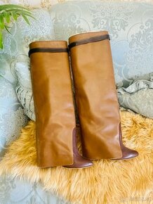 Givenchy Brown Leather Tall Wedge Boots kozačky vel.38,5