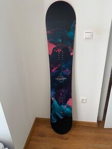 Prodám snowboard Gravity 151 a komplet Gravity