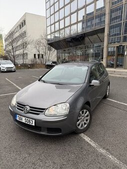 Pronájem vozu na rozvoz - VW Golf TDI