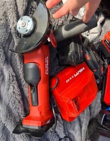 Hilti AG 5d-22 akubruska s bateriemi a nabiječkou