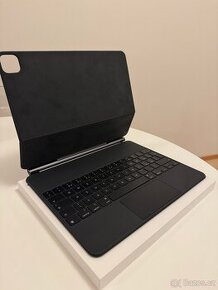 Apple iPad Pro 12,9" / iPad Air 13" Magic Keyboard CZ černá