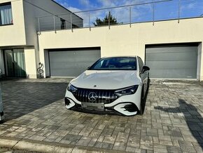 Mercedes Benz EQE 43 AMG