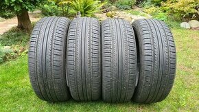 Pneu 215/50/R17