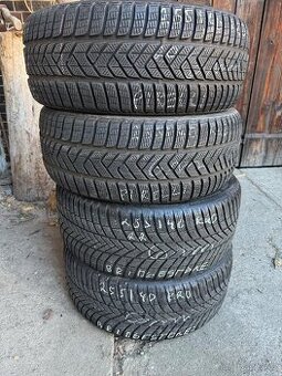 255/40 r20 Pirelli a Bridgestone.