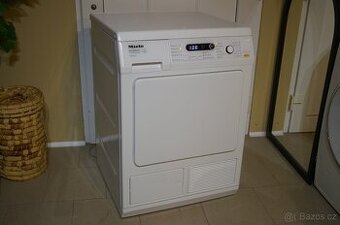 Sušička Miele T8861WP, tepelné čerpadlo na 8 kg A+