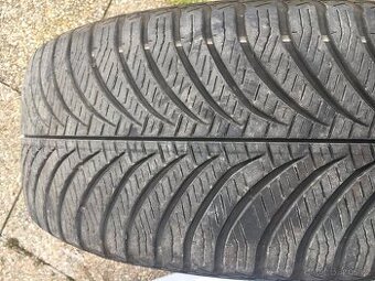 Goodyear 205/55 R17 - 1