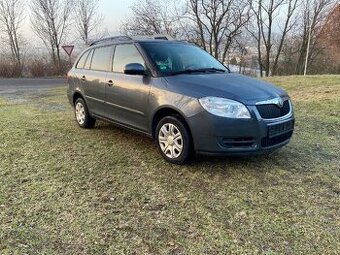 Š-FABIA COMBI II   rok 2009  STK 2/2027  PERFEKTNÍ  STAV