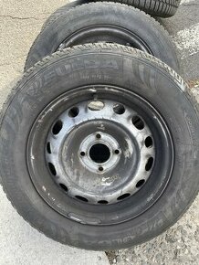 Zimní komplet kola 205/65 R15 vc disku 6,5jx15 - 1