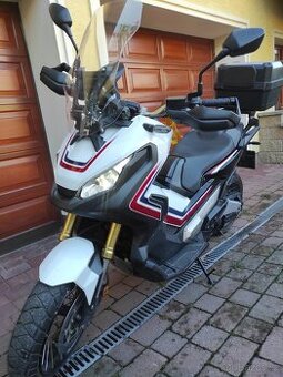 Honda X-ADV, 750 ccm