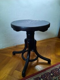 Pianová stolička THONET..